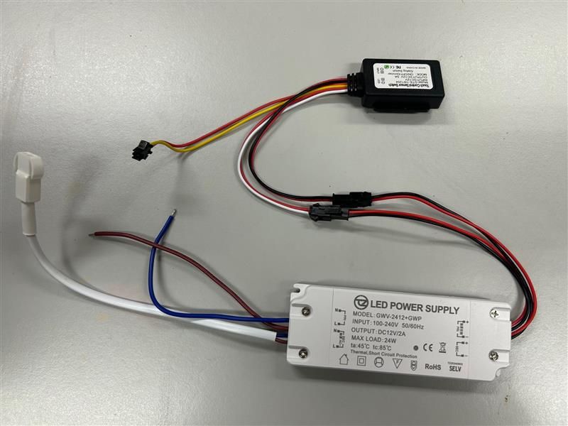 LED-Treiber mit Touch-Sensor 12V 2A 24W – Ein/Aus-Schalter – 100–230V Eingang – Modell: GWV-2412+GWP
